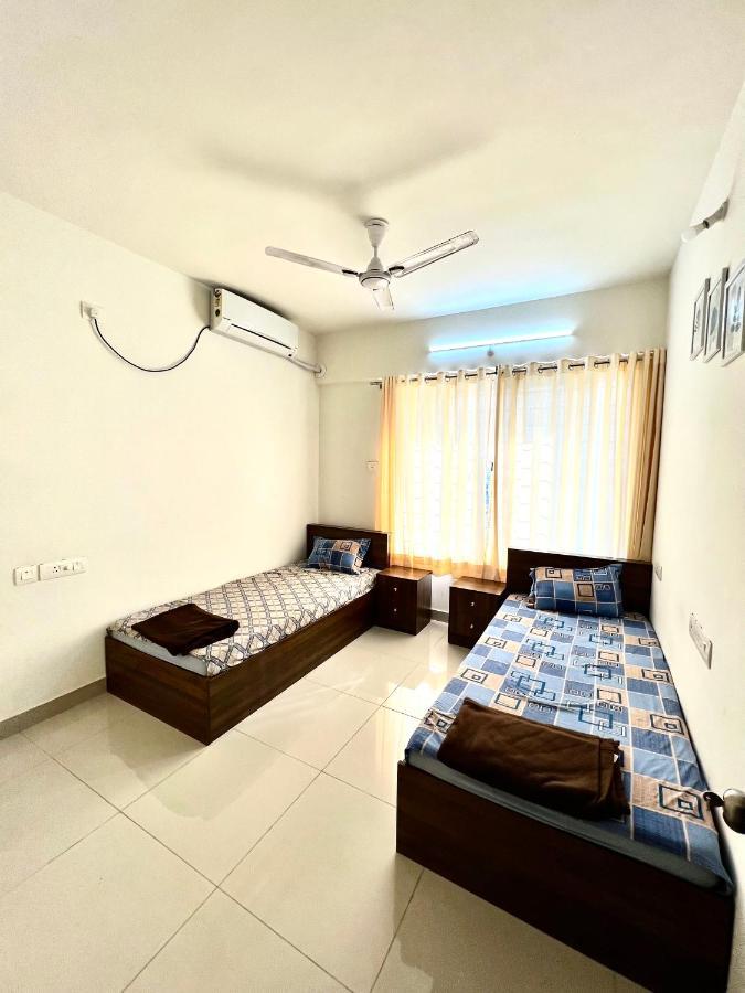 Ferienwohnung 2Bhk Luxurious Beautiful Flat Near Iim Aiims Nagpur Exterior foto